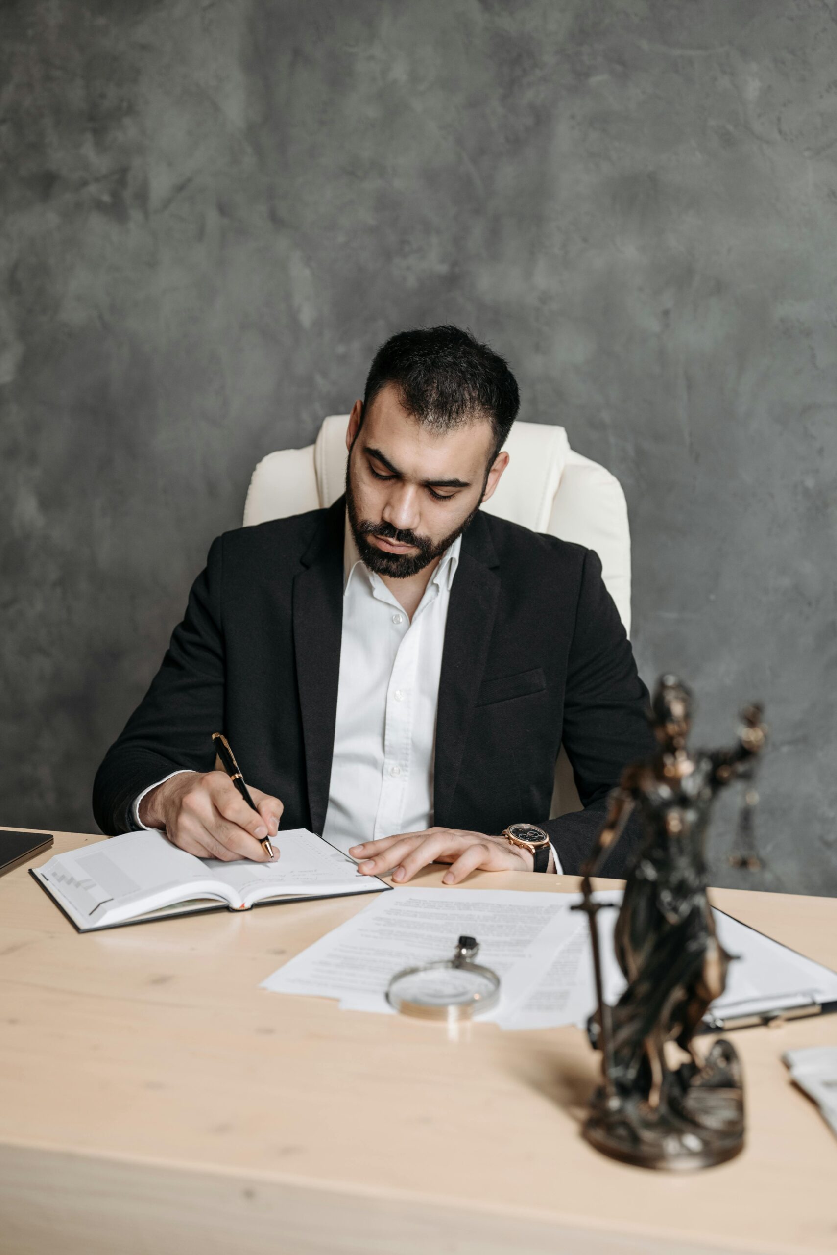 Employment Law Attorney: Are You Protecting Your Rights Effectively?