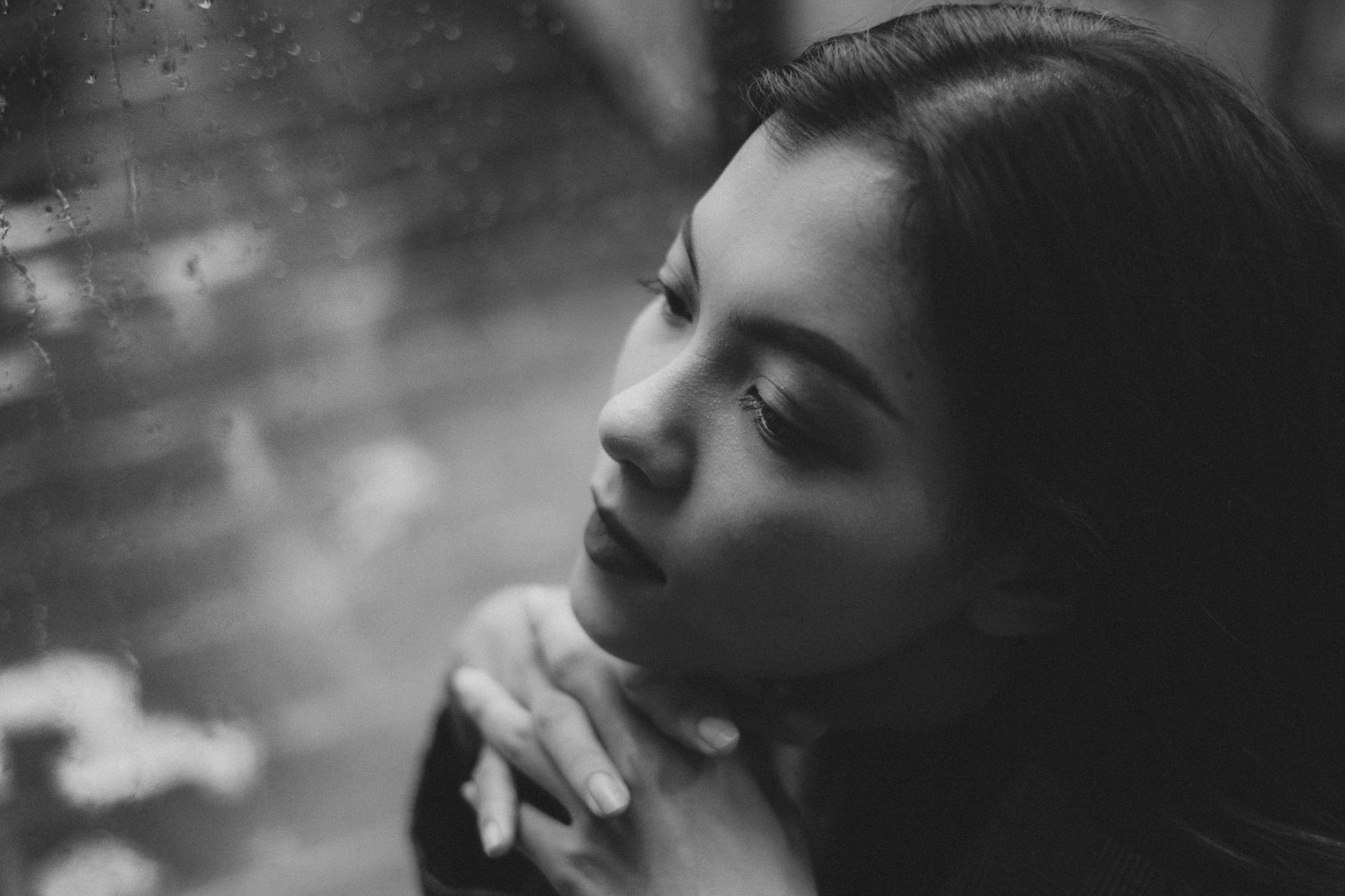 5 Behaviors That Could Be Considered Stalking