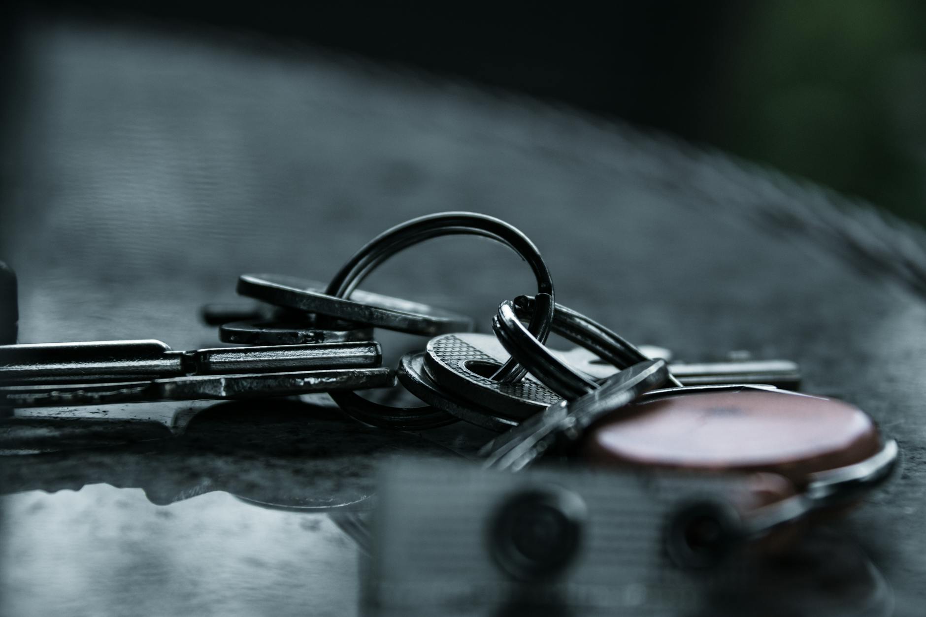 More Than 75% of Cars Use Keyless Entry Systems: Are Fobs Really Secure?