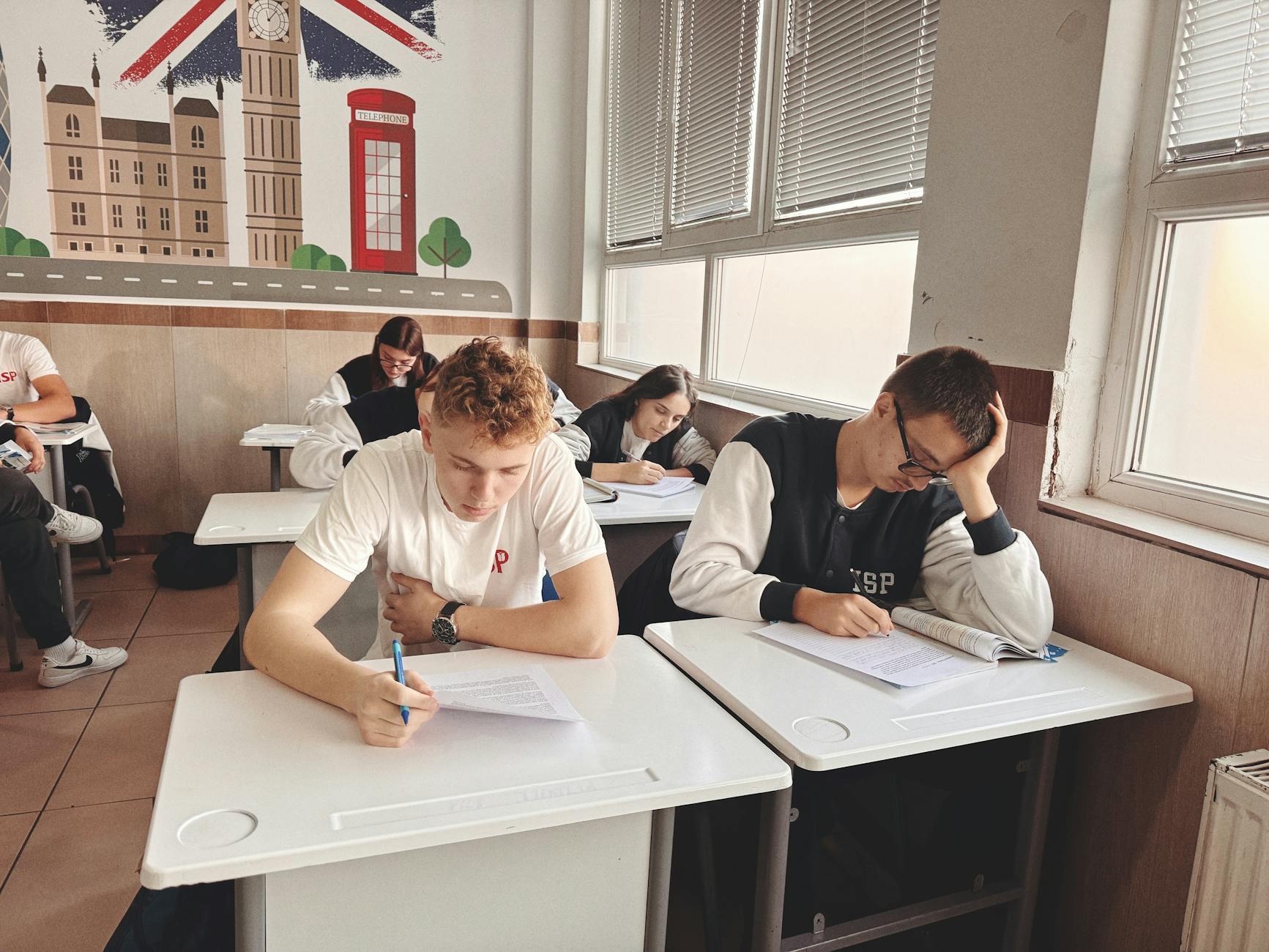 Over 6,000 Young Offenders Held in UK Youth Remand Facilities Each Year
